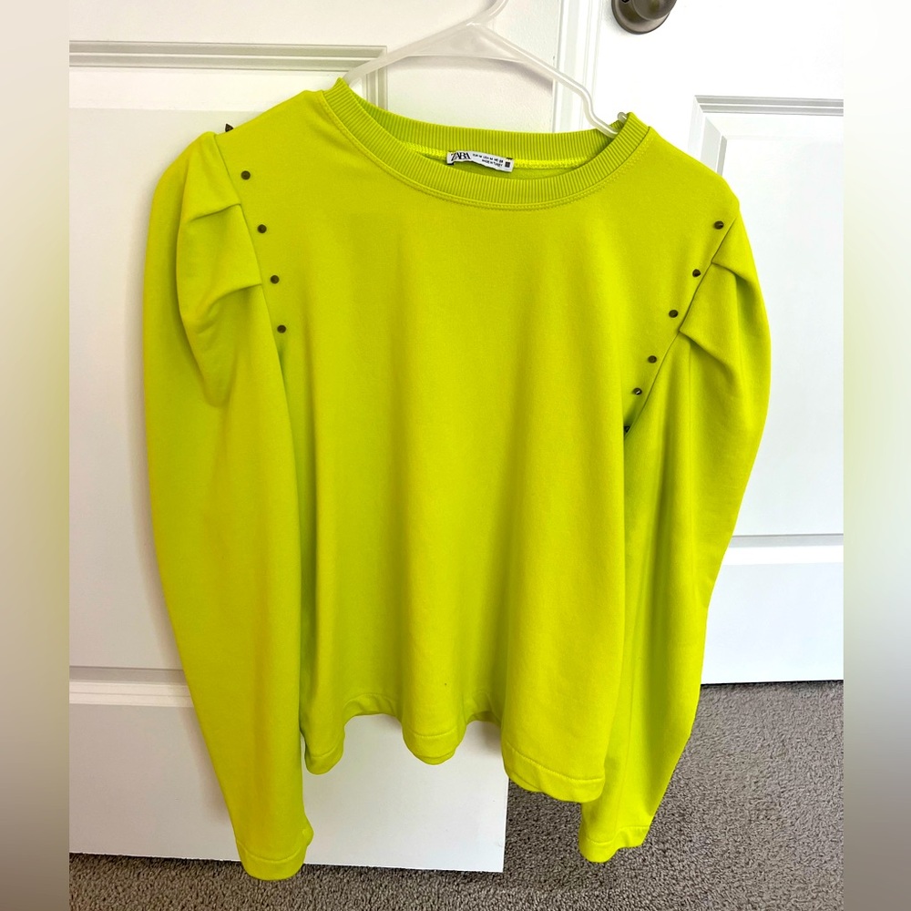 Zara neon green pullover sweater with spikes